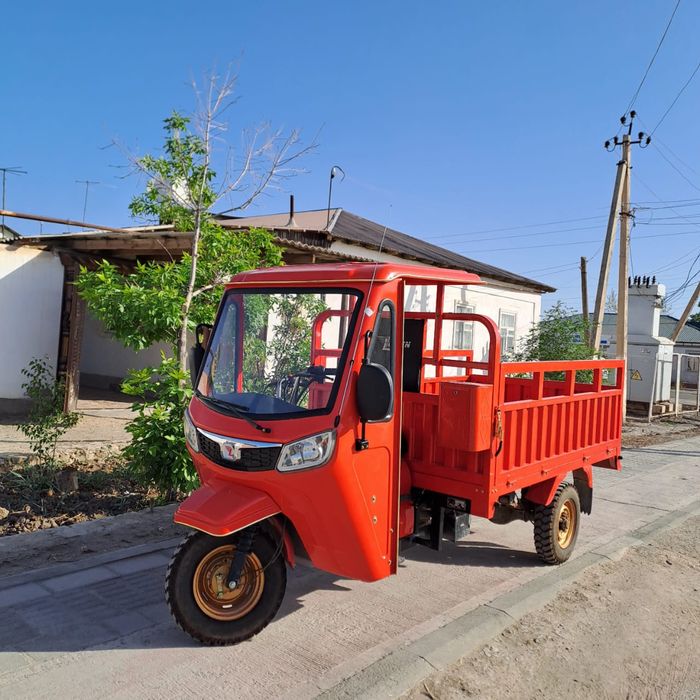 Мотоцикл Лочин новий