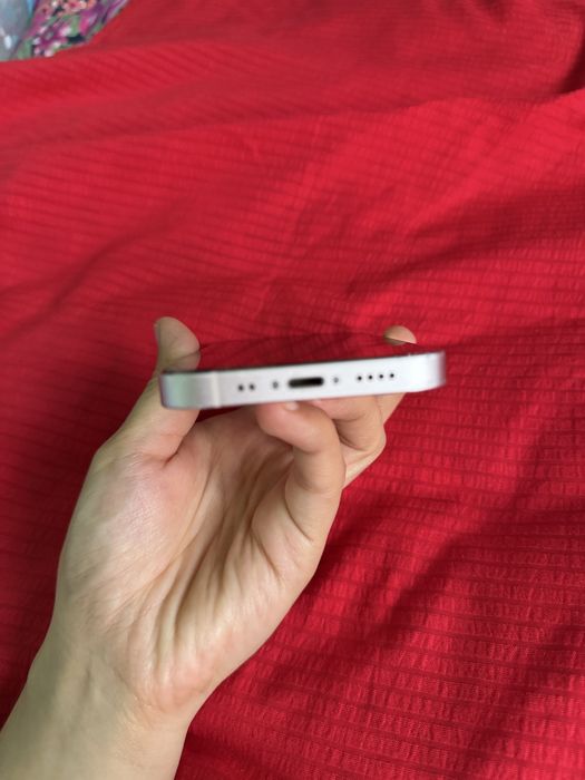 Iphone 13 mini pink