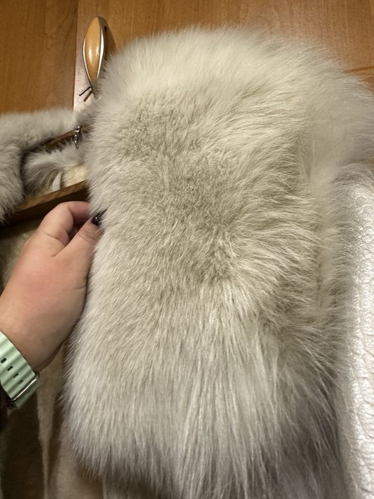 Дубленка с заячьим воротником