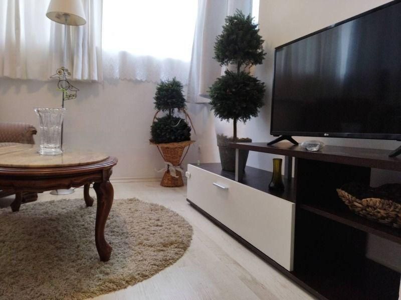 Двустаен апартамент под наем в ж.к. Лагера, 2097244