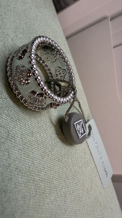 V-Gokd Кольцо Van Cleef