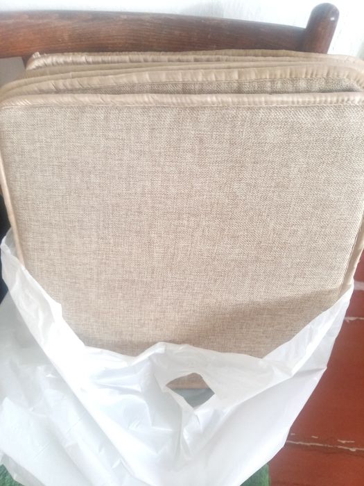 Продам советскую корзину и на стулья чехлы