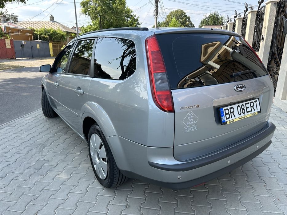 Vând/Schimb Ford focus 2 benzina+Gpl