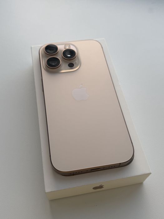 Продам айфон 16 про