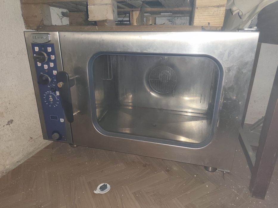 Конвектомат Electrolux