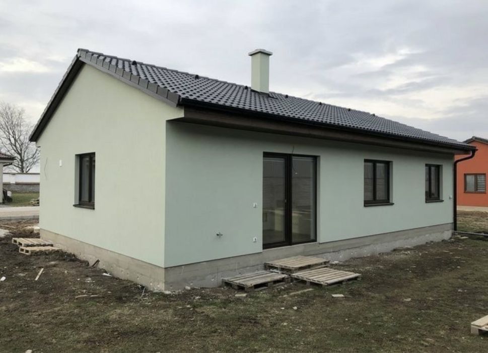 Case pe structura metalică de locuit