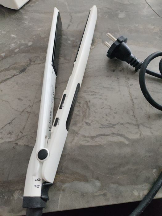 Утюжок/плойка для волос