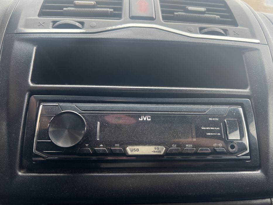 Магнитафон jvc kd-x152