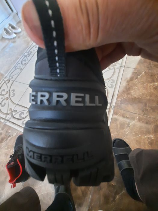Кроссовки MERRELL