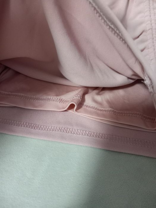 Rochie scurta roz cu drapaje umeri supradimensionați mărimea XS Zara