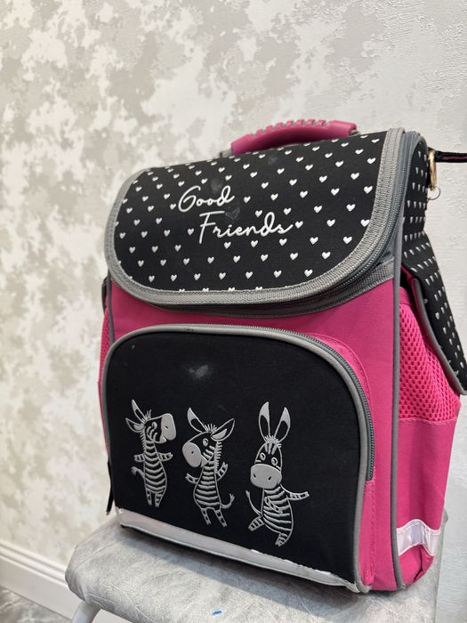 Детский школьный рюкзак для девочки