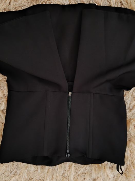 Compleu corset si fusta cu crapeu