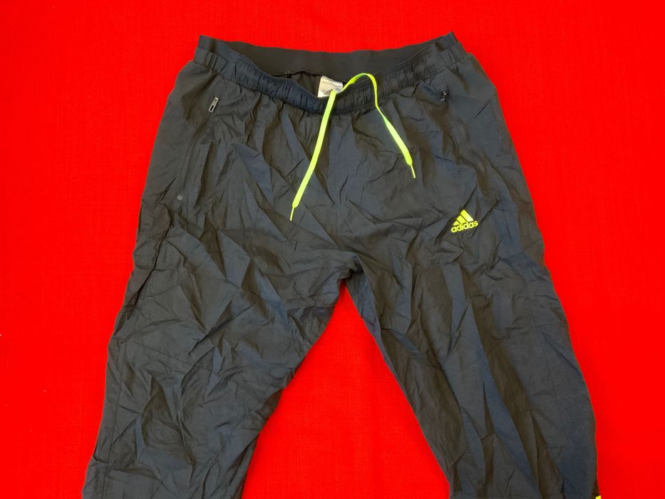 Adidas-оригинална  долница 50 л