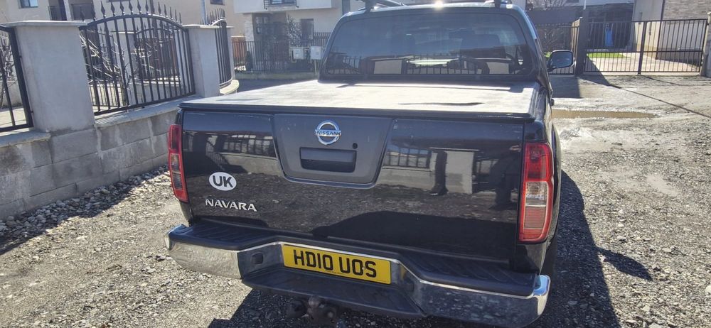 Nissan Navara nu Mitsubishi  L 200