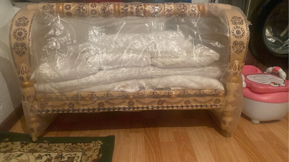 Бесік  жаңа сатамын