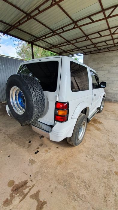 Митсубиси паджеро