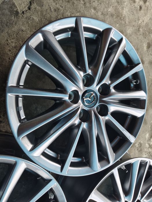 17" оригинални алуминиеви джанти за Mazda .