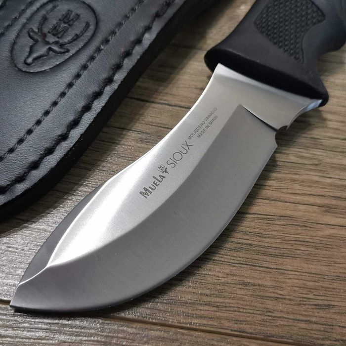 Ловен нож за дране MUELA SIOUX-10G ИСПАНИЯ с кания от естествена кожа