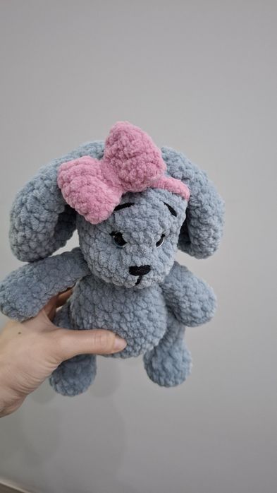 Ръчно плетено зайче