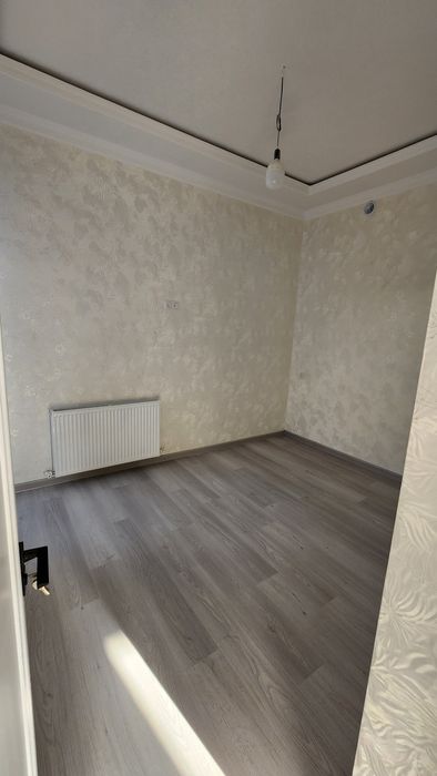 Назарбекда ховли Катта иттифокда жойлашган