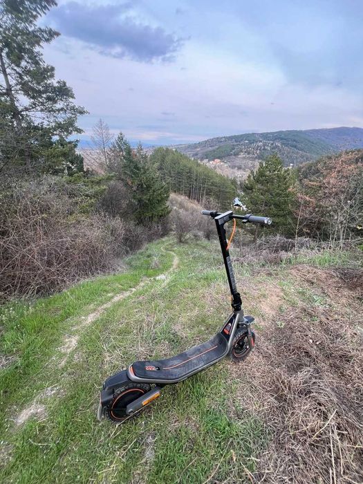Електрическа тротинетка Xiaomi Electric Scooter 6 pro Продавам електрическа тротинетка (92 км пробег) – с касова бележка и гаранция