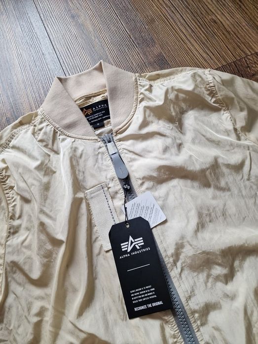 Страхотно мъжко тънко пролетно яке ALPHA INDUSTRIES, размер М, ново