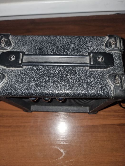 TG-10 Guitar Amplifier