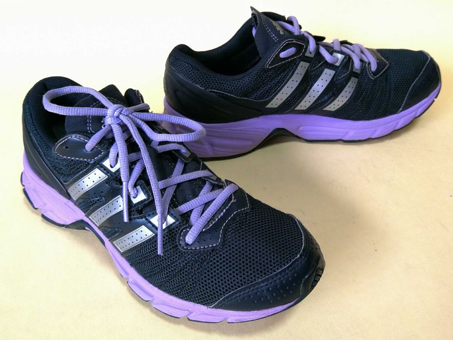 Adidasi  39 40 ghete alergare dama copii ADIDAS - Indonesia Ca NOI