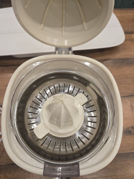 Сокоизтисквачка и цитрус преса Ариете