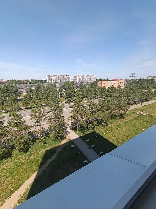 продам 1 ком. квартиру в 8 микрорайоне