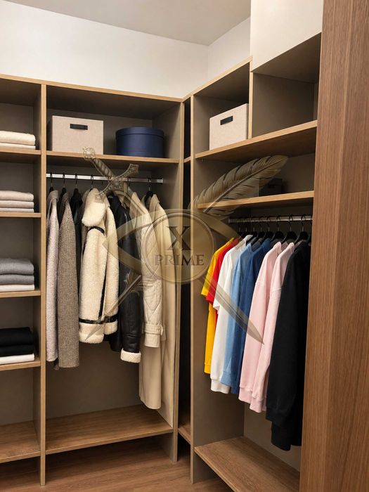 Дава се под наем Тристаен апартамент в Варна, Бриз - 110 кв.м за 1100 € - Снимка #4