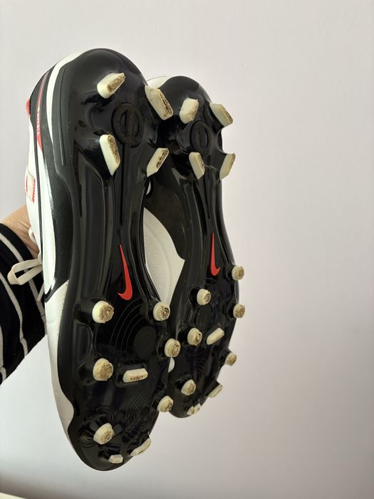 Бутонки Nike размер 46, Nike Tiempo Legend 10 Elite FG