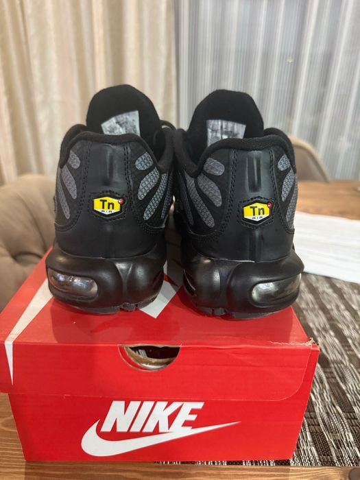 Nike Air Max TN топ