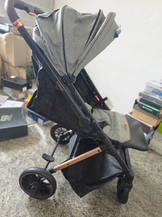 Продам  коляску автокресло