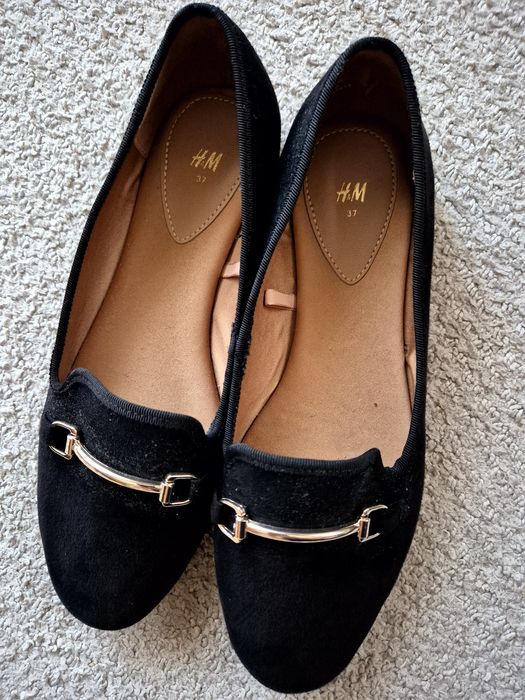 Balerini negri H&M