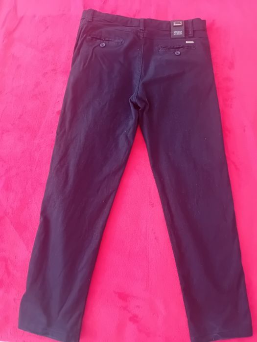 Pantalon de școală băiețel 10 - 12 ani, culoarea bleumarin