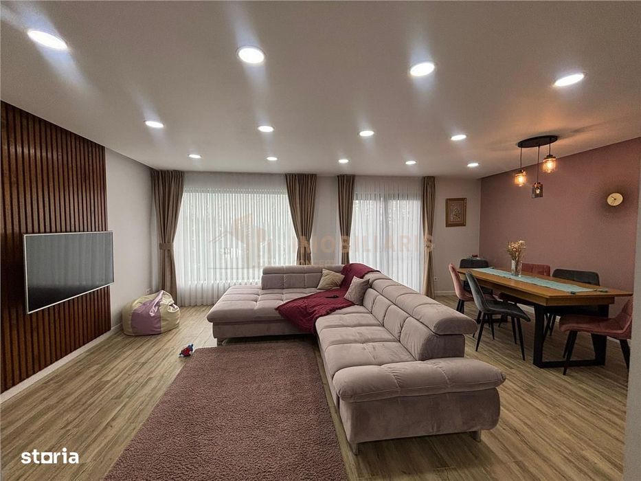 Casa tip duplex -Ocolis