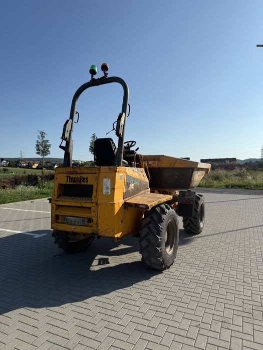 De vanzare sau da inchiriat Dumper cu cuva rotativa