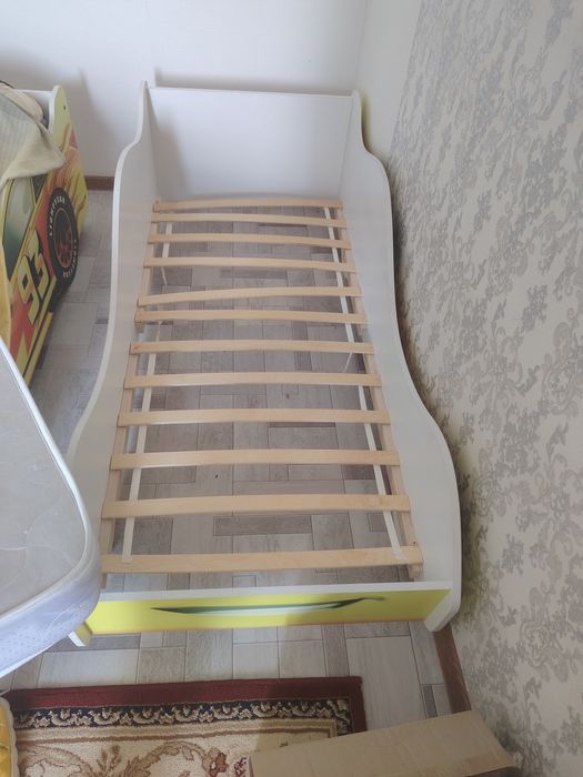 Продам Детские кровати