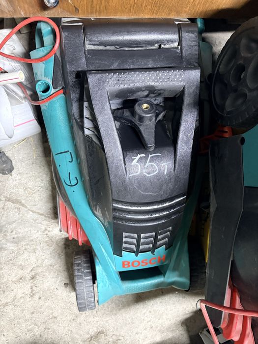 Продам газонокосилки