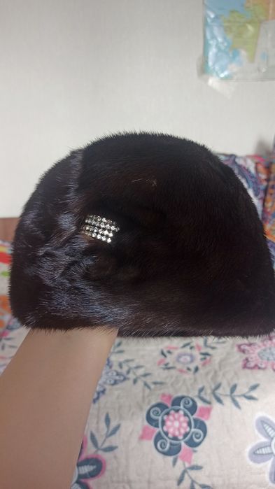 Продам норковую шапку