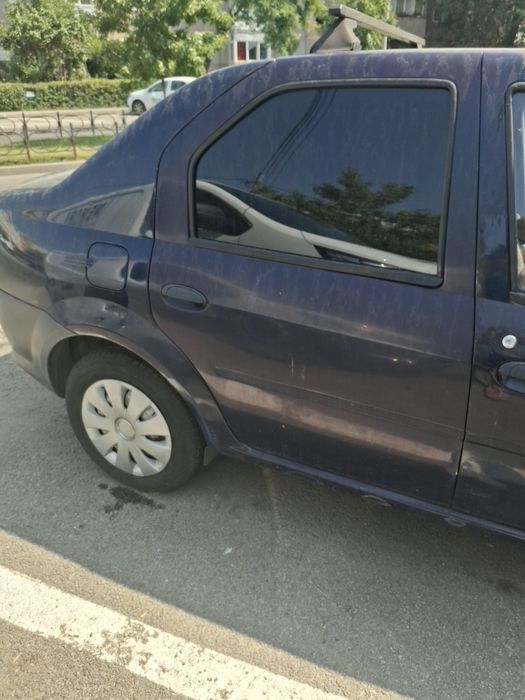 Se vide dacia logan
