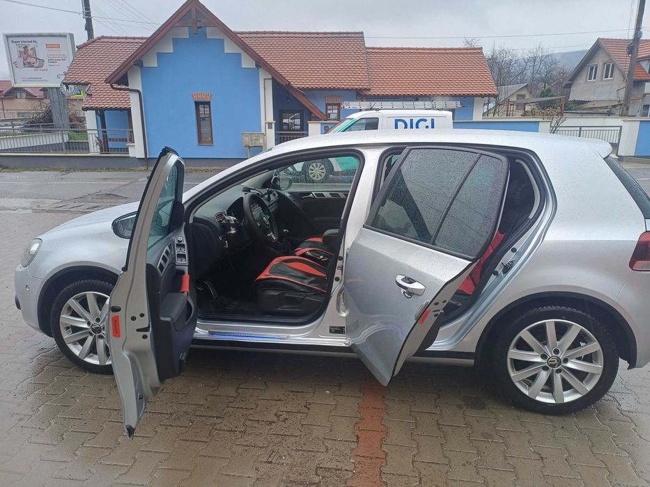 De vanzare autoturism