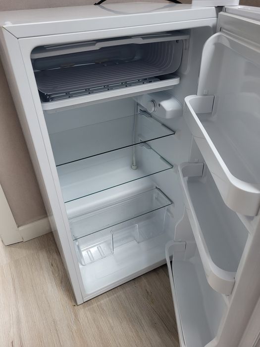 Холодильник Бирюса