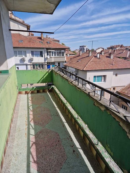 Продава се Двустаен апартамент в Плевен, 9-ти квартал - 67 кв.м за 1336 €/кв.м - Снимка #10