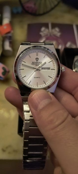 Нови луксозни мъжки кварцови  ръчни часовници Binbond  ,нови