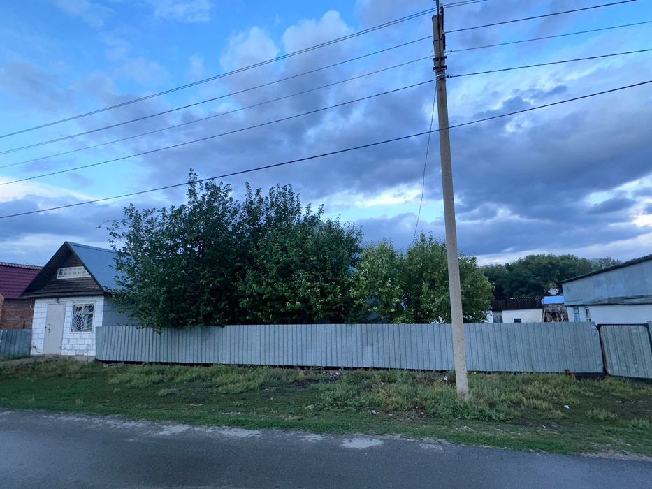 Срочно продам дом магазином