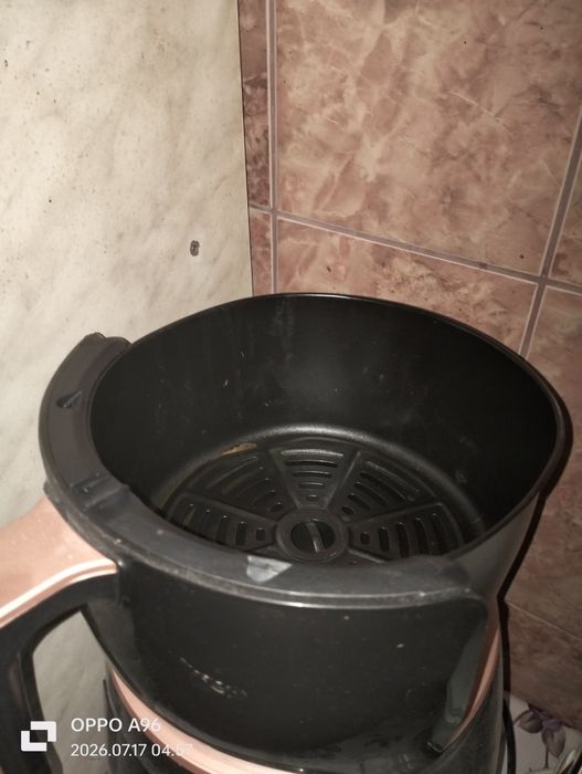 Vând friuteoza cu aer cald,200 Ron neg