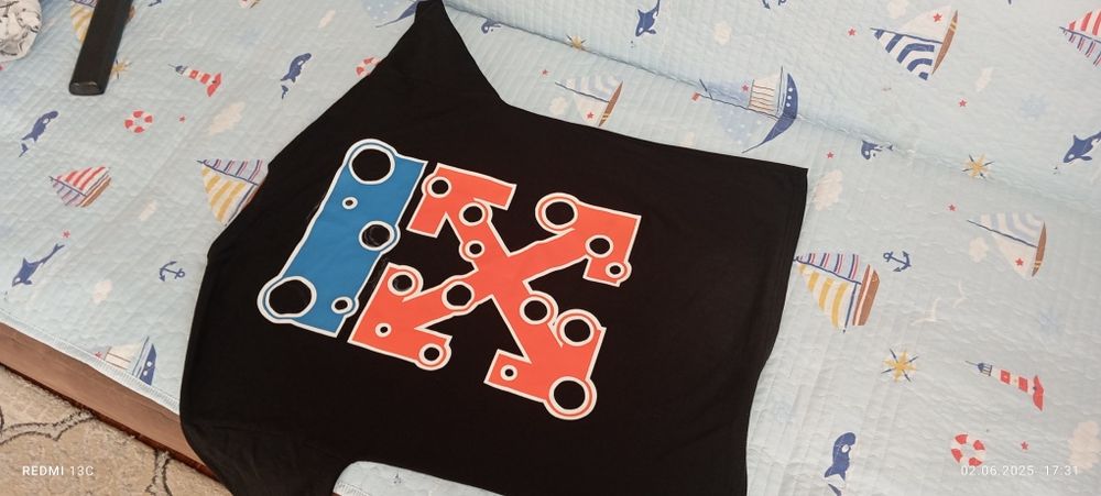 Продаётся футболка oversize!  Katta o'lchamli futbolka sotiladi!