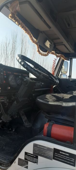 Kamaz sotiladi xolati yaxshi